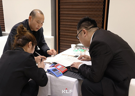 凯发再定义 | “高颜值 高性价比 高端定制”共创健康环保整家！