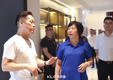 热烈欢迎南昌市新建区政协领导一行莅临凯发参观指导！